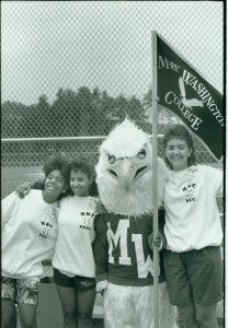 UMW students pose with Sammy D. Eagle at a baseball field dedication in September 1988. Photo by Barry Fitzgerald. The Centennial Image Collection, UMW Digital Archives.