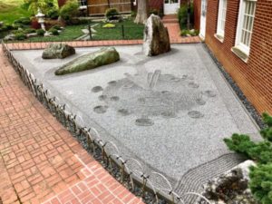 As UMW students approach the end of an unprecedented semester, with final exams and holidays on the horizon, practicing self-care and inquiring about others’ wellbeing is important. Zen Garden photo courtesy of Dan Hirshberg.