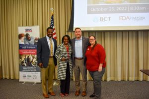 UMW Veteran Small Business Owner of the Year Sharon Kelley (second from left) is pictured with 2022 Virginia Veteran Small Business Owner of the Year Tyrone Logan, Stafford County Economic Development Authority Chair Joel Griffin, and UMW Small Business Development Center consultant Angela Kelley.