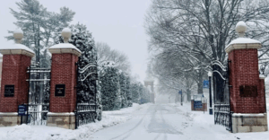 photo of snow on UMW campus
