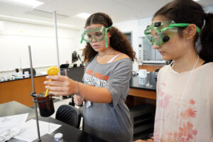 Photo of students doing experiments in science lab