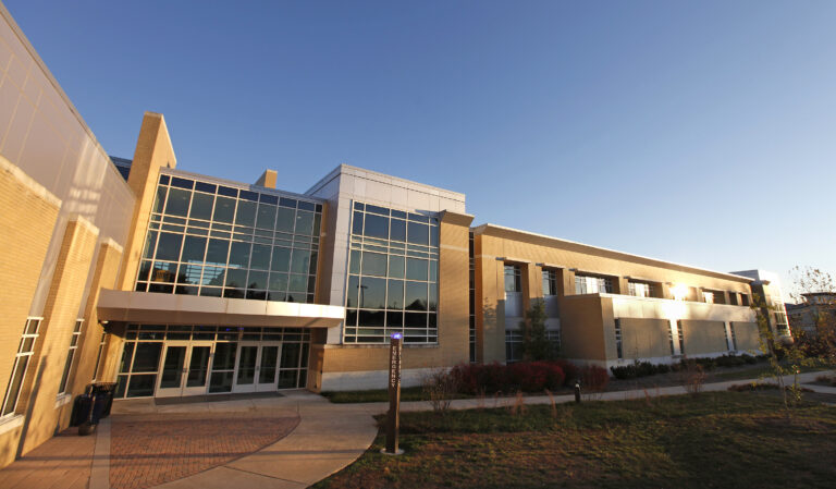 New Medical Office Manager Course to Help Meet Community Health Needs ...